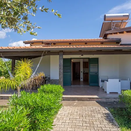 Ninea Panoramic Family Apartments - Large Pool With Sea View Capo Vaticano Exterior foto
