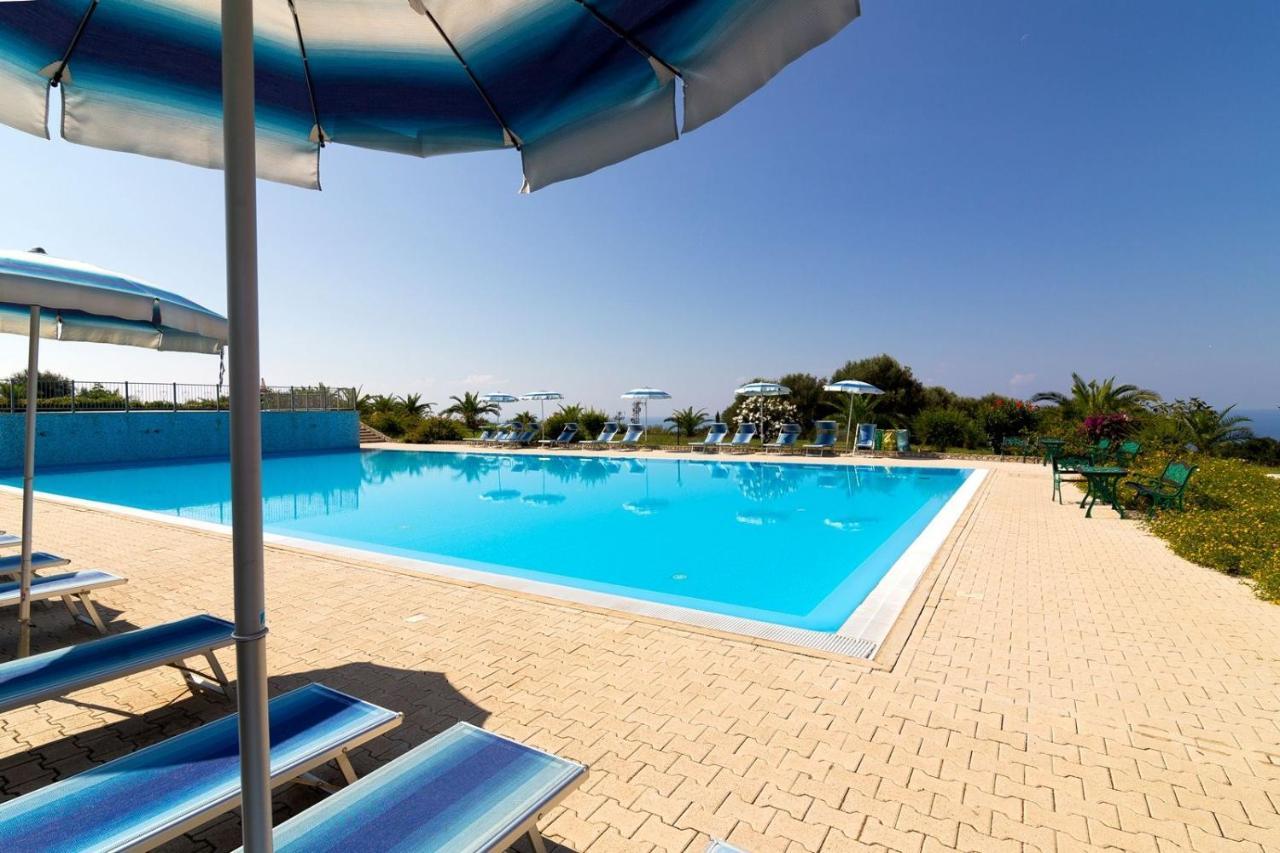 Ninea Panoramic Family - Large Pool With Sea View Apartment Capo Vaticano