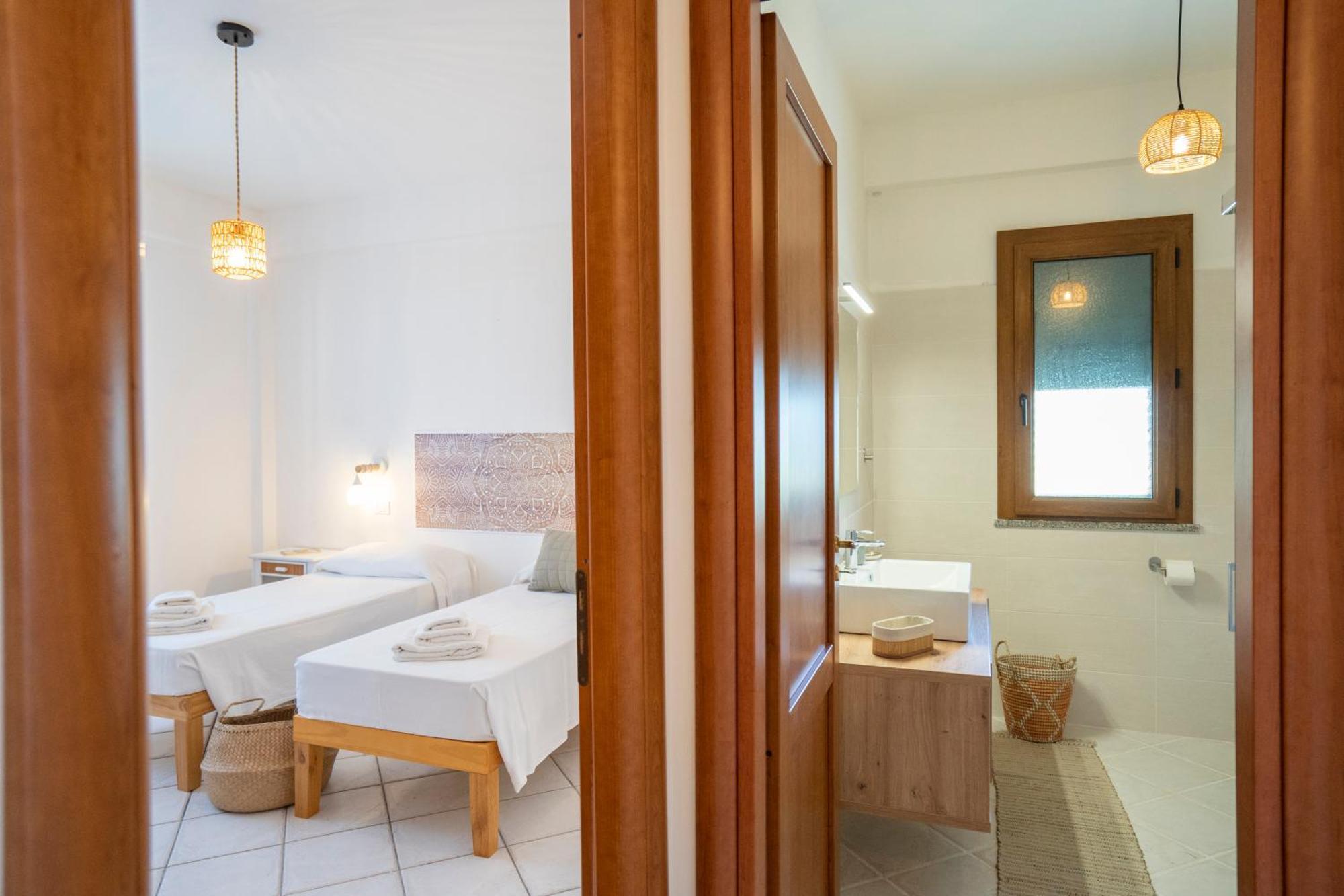 Ninea Panoramic Family - Large Pool With Sea View Apartment