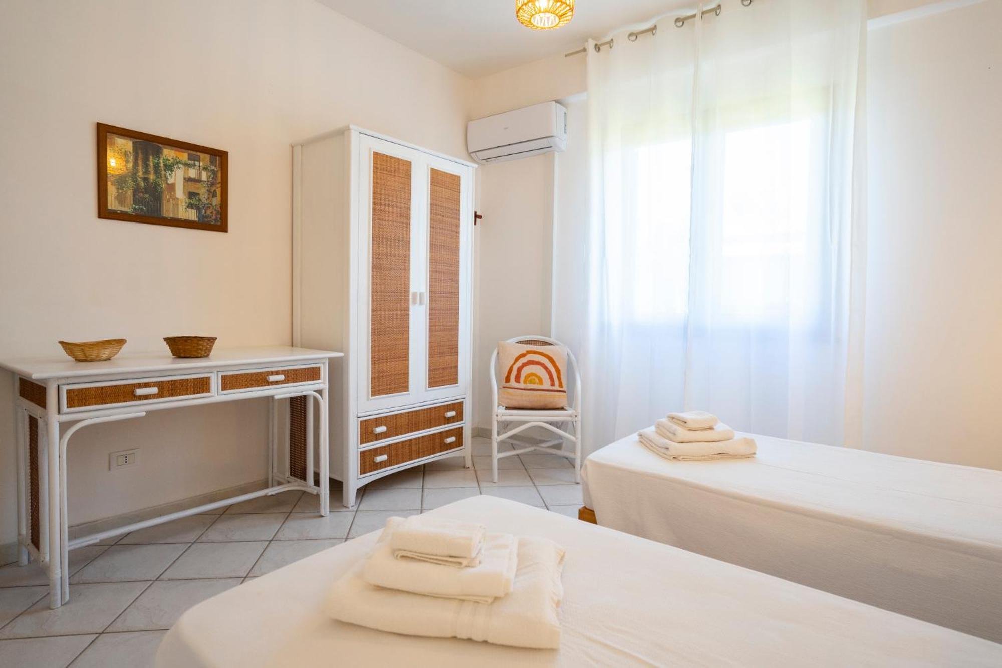 Ninea Panoramic Family - Large Pool With Sea View Apartment Capo Vaticano